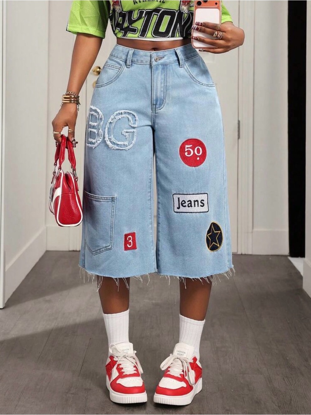 SHEIN Light Blue Patchwork Wide-Leg Cropped Jeans with Patches